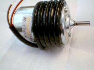 Elektromotor Dreiha Lüftermotor Vorne